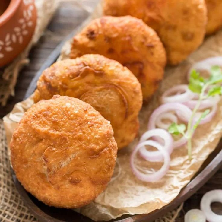  Aloo Pyaz Kachori - आलू प्याज़ कचौरी Jain