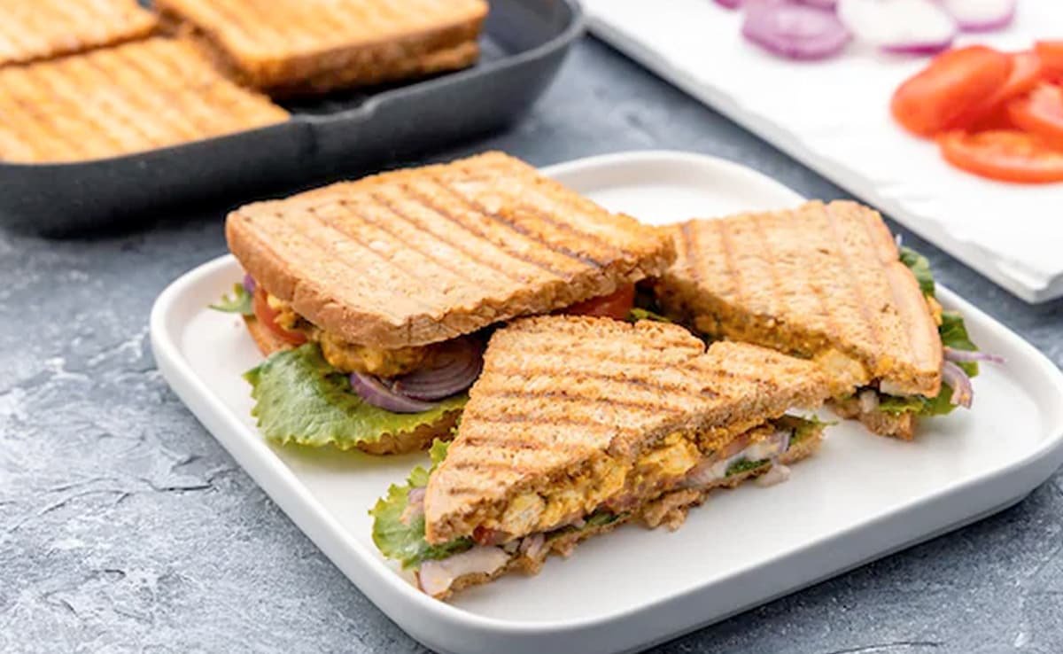 Tandoori Paneer Sandwich FF